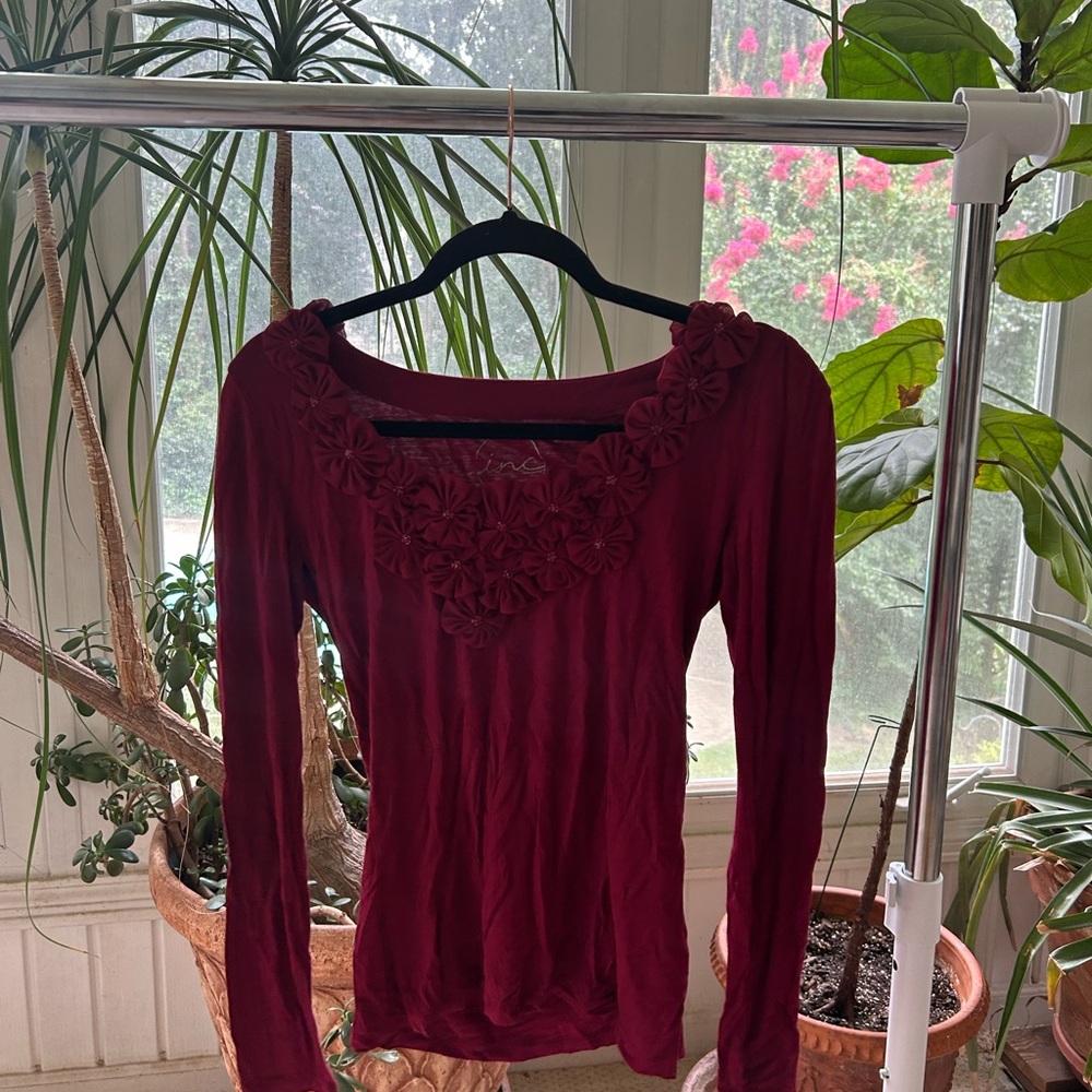 International Concepts, Size Small